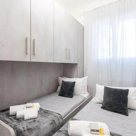 Picorini House Rome