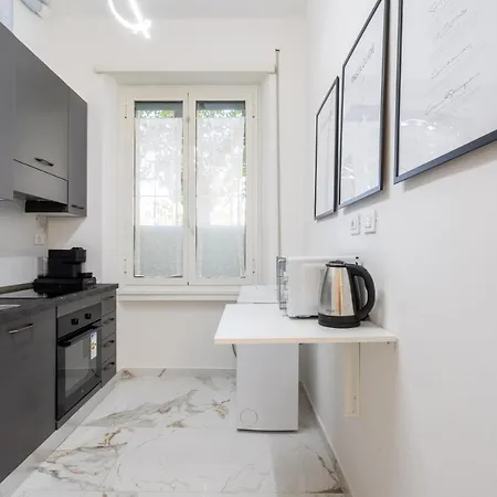 Picorini House Apartment Rome