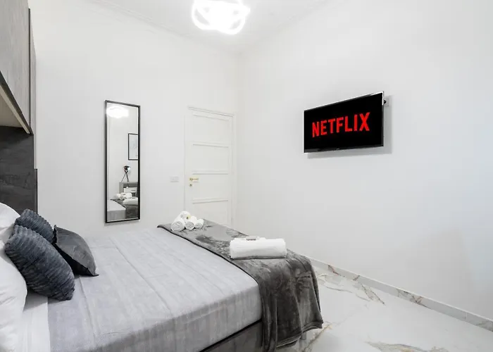 Daire Picorini House *